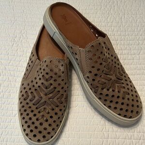 Frye women’s espadrille mules